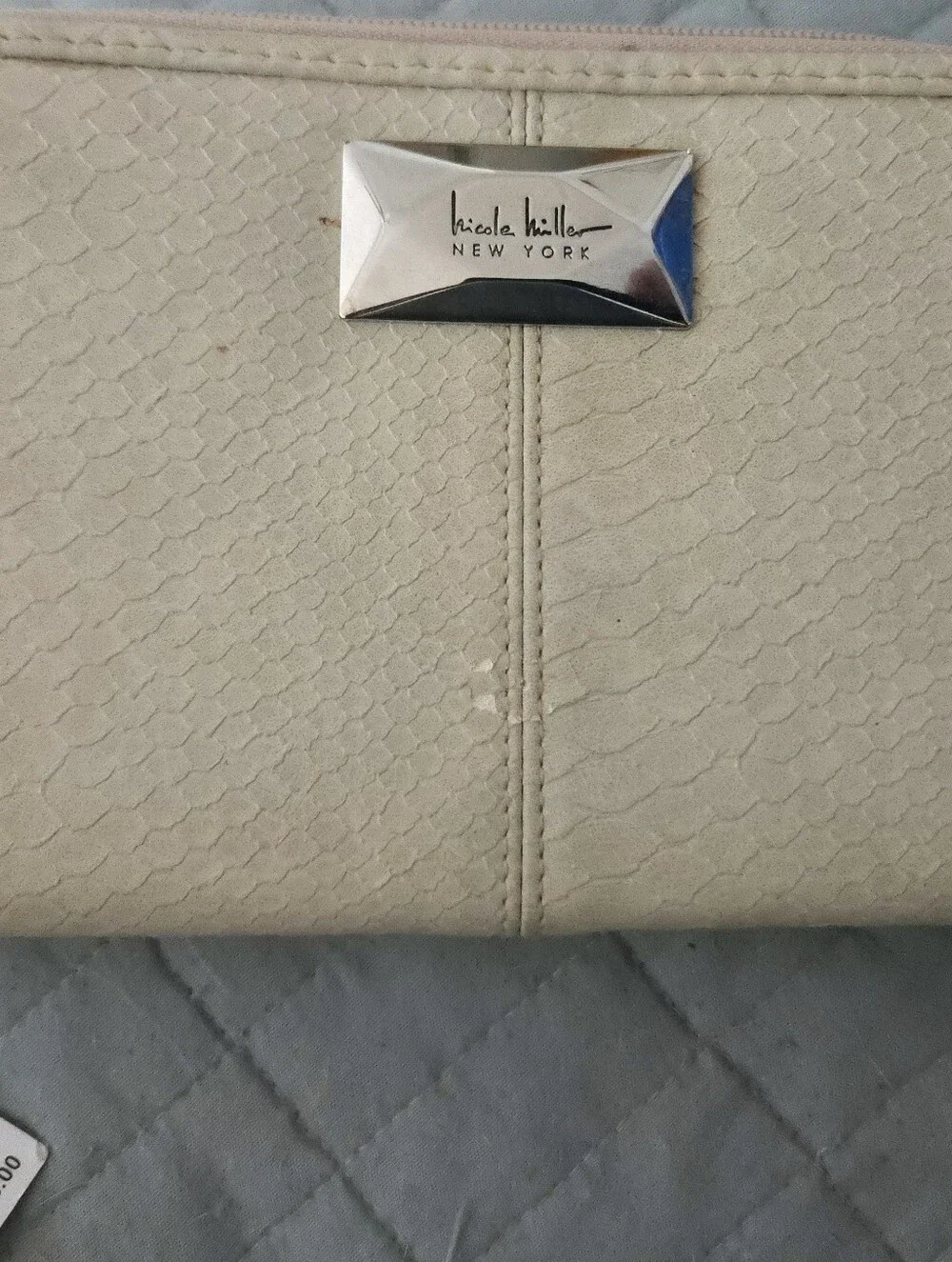NWT Nicole Miller New York Beige Snake Skin Zip Wallet